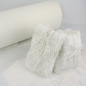 กระดาษรังผึ้งกันกระแทกสีน้ำตาล ขนาด 30 CM ยาว 80 เมตร